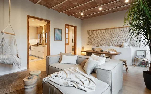 Malay - 3 bedrooms and terrace in Eixample Dreta 0