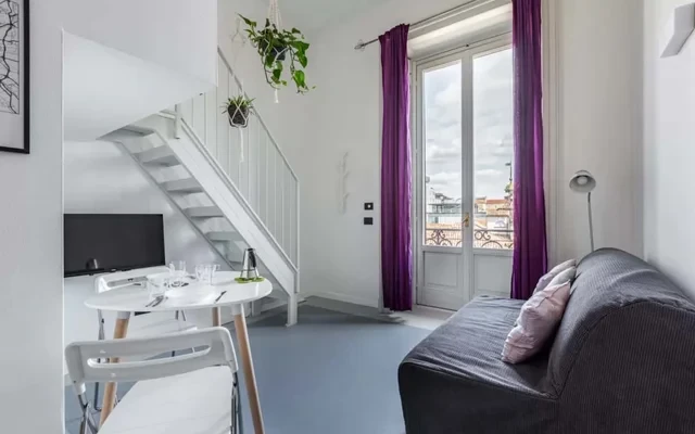 Studio soppalcato Milano-Corso Magenta! 3