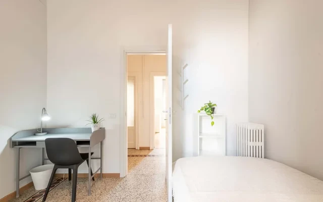 VIALE GIOVANNI DA CERMENATE 41 <br> PRIVATE ROOM S1 2