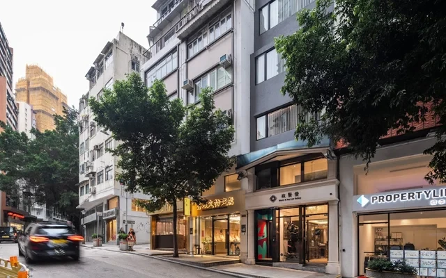88 Hollywood Road 1
