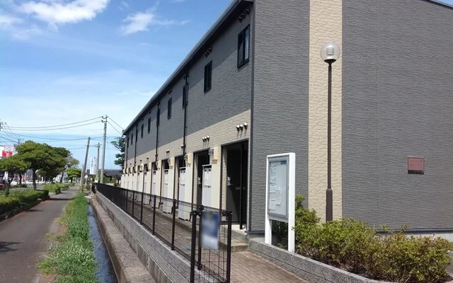 レオパレス辛島 0