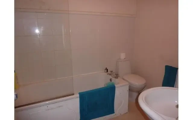 17-24 West Mall, Bristol, Avon, England, BS8 4 4