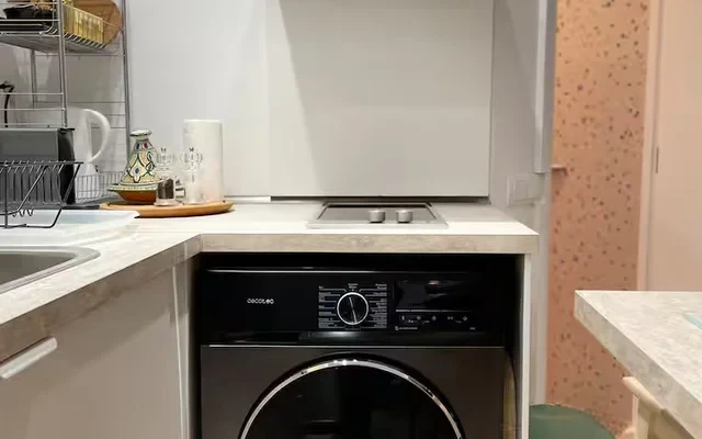 Entire rental unit in Barcelona, Spain 3