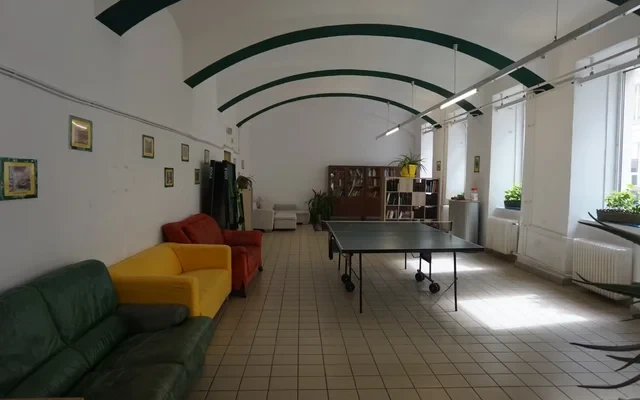 Porzellangasse 2