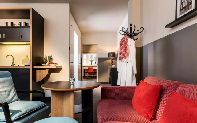 FAMILY APARTMENTS 0