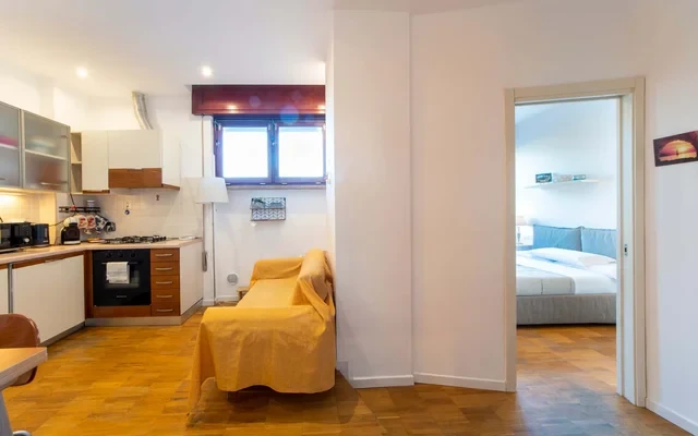 HouSmart  Masini 4 3