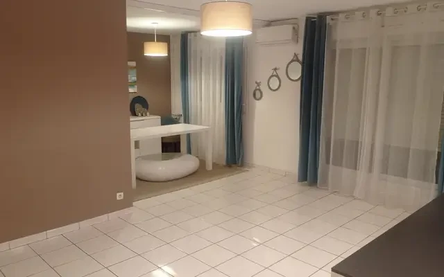 apartment near Chemin des Plates 1