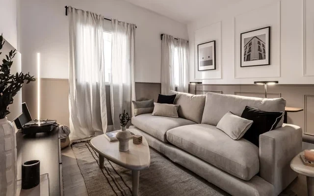 Adelfas - 2 bedroom in Rios Rosas 0
