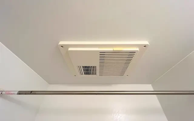 レオパレスサニーホームズ 4