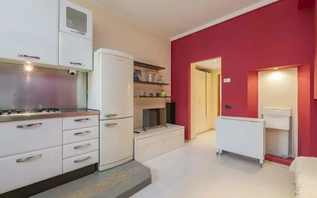 Colorful apartment in zona Fiera 3