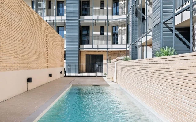 Serrat - 1 bedroom and office in Poblenou 1
