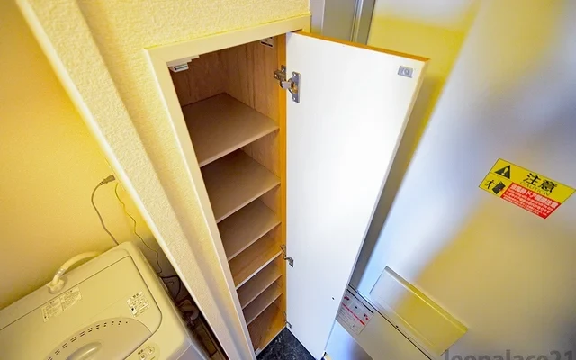 レオパレスサニーコート 1