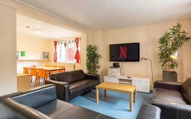 LH-Brooke Hall - London student accommodation