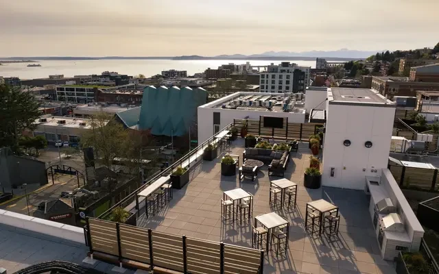 110 Roy Apartments 4