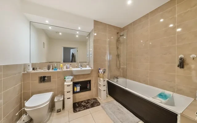 LH-Southampton Way 3