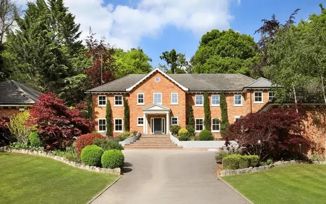 Long Bottom Lane, Seer Green, Beaconsfield, Buckinghamshire, HP9 2UL 0
