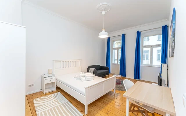 Studio Apartment 0