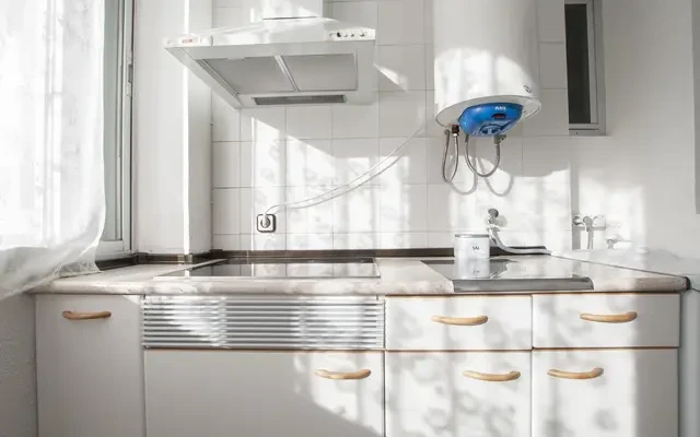 apartment near Calle Belianes 4