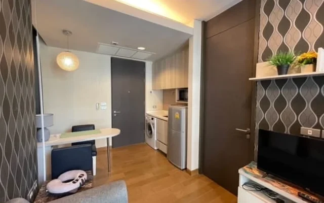 1-BR Condo for Rent, ฿20,000/month, The Lumpini 24 2