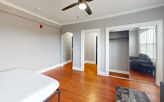 1505 East Genesee Street 4