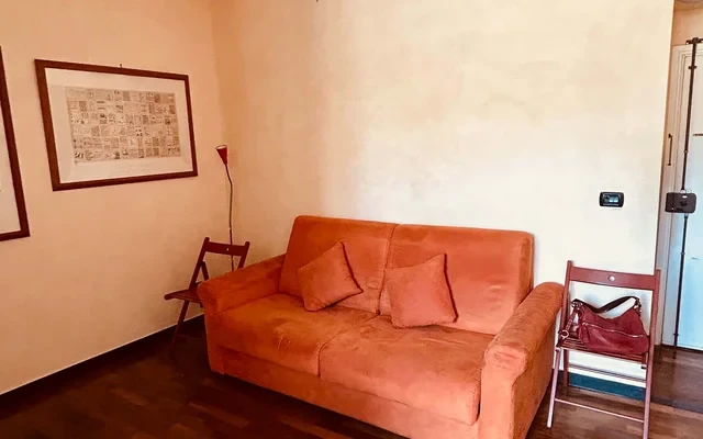 Apartment in Piazza delle Erbe, Genova for 30 m² 0
