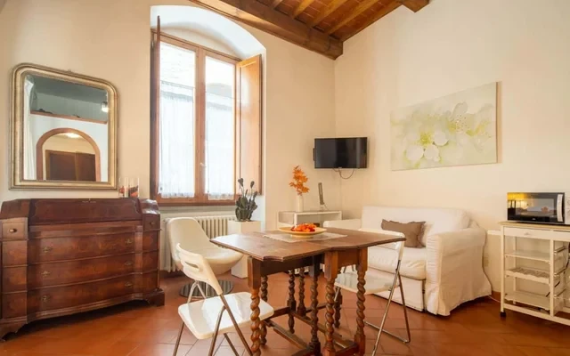 Uffizi Place 0
