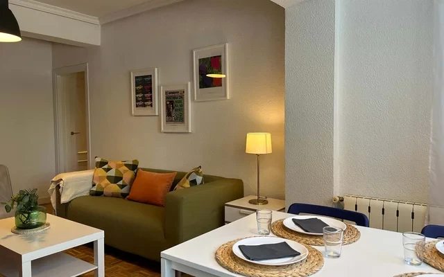 Calle de Sesena, 37 0