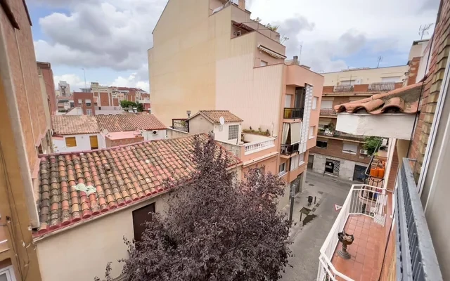 VALLES 1-2 Acogedor estudio en alquiler en Sant Andreu 4