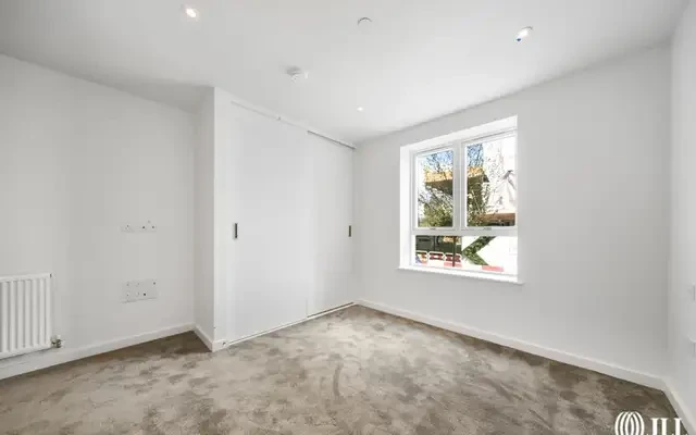 Blenheim Mansions, Clarendon, N8 4