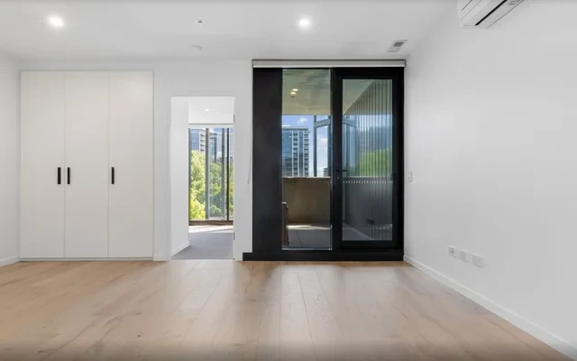 83 Cooyong St - Canberra student accommodation - 1 bed 1 bath-715