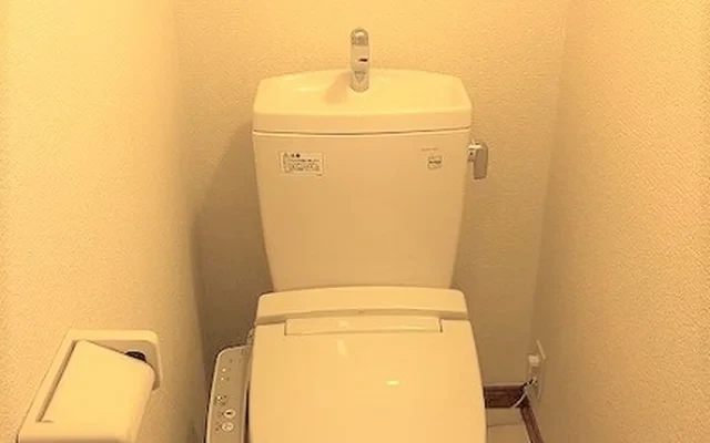 レオパレスＣＯＭＦＯＲＴ 4