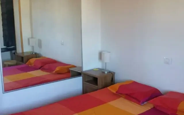 apartment near Carrer la Mancha 0