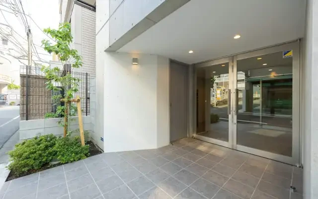 Hmlet Shinjuku Kawadacho 1