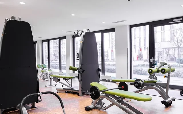 Youniq Frankfurt Riedberg 1