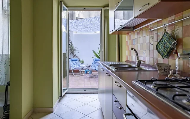 Alle porte dell'isola di Ortigia con terrazzo 1
