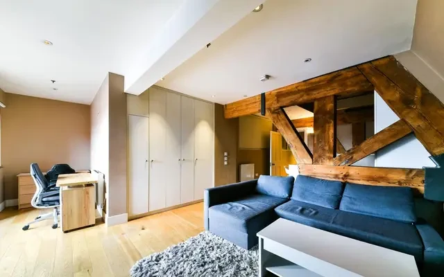 St. Pancras Chambers, Euston Road, London, NW1 2AR 2