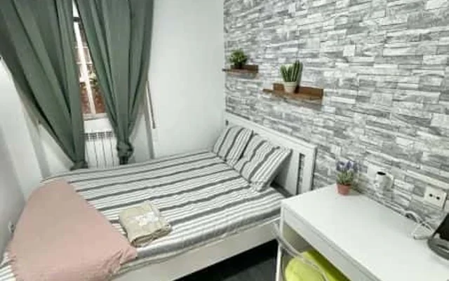 Acogedor piso en Esteban Arteaga 0