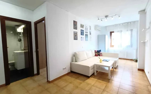Apartamento en Calle de Julian Hernandez 0