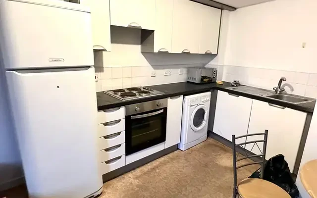 Trinity Court, 11tc 3