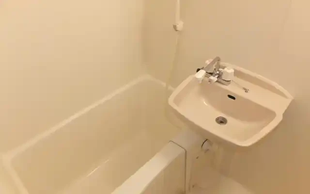 レオパレスエトワール 3