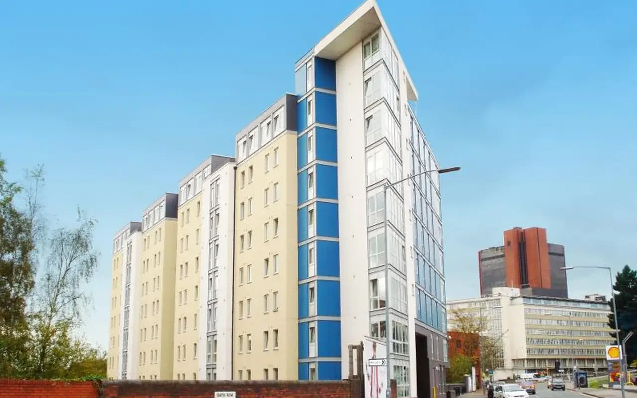 iQ Broderick House undefined
