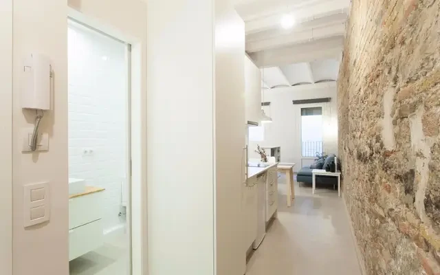 studio in La Sagrada Familia (Eixample) 0