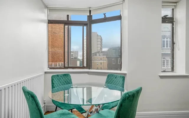 LH-Upper Berkeley Street 4