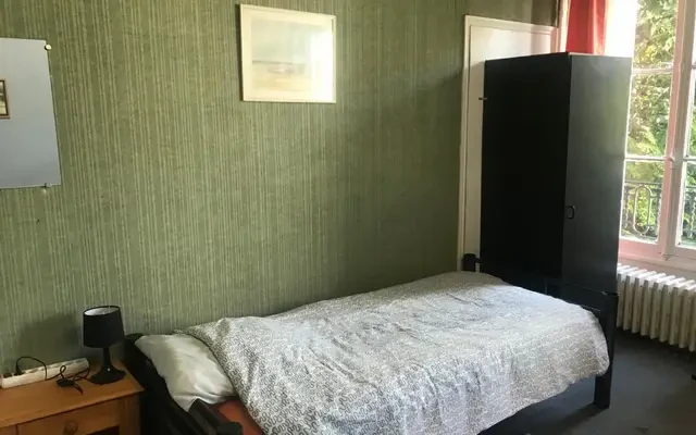 Single bed in a nice cozy bedroom in a Student House 2