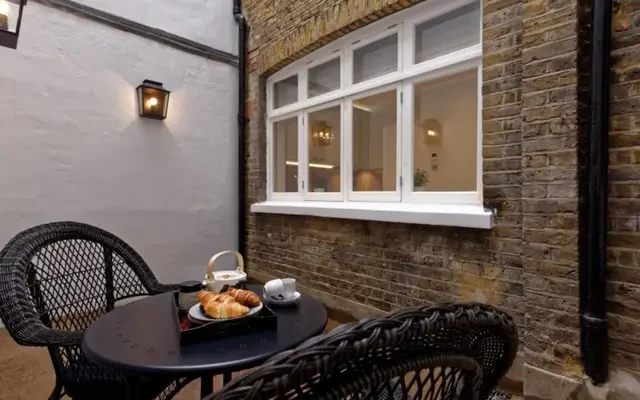 studio in Marylebone 1