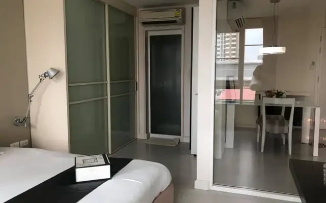 1-BR Condo for Rent, ฿20,000/month, The Bangkok Sathorn-Taksin 4
