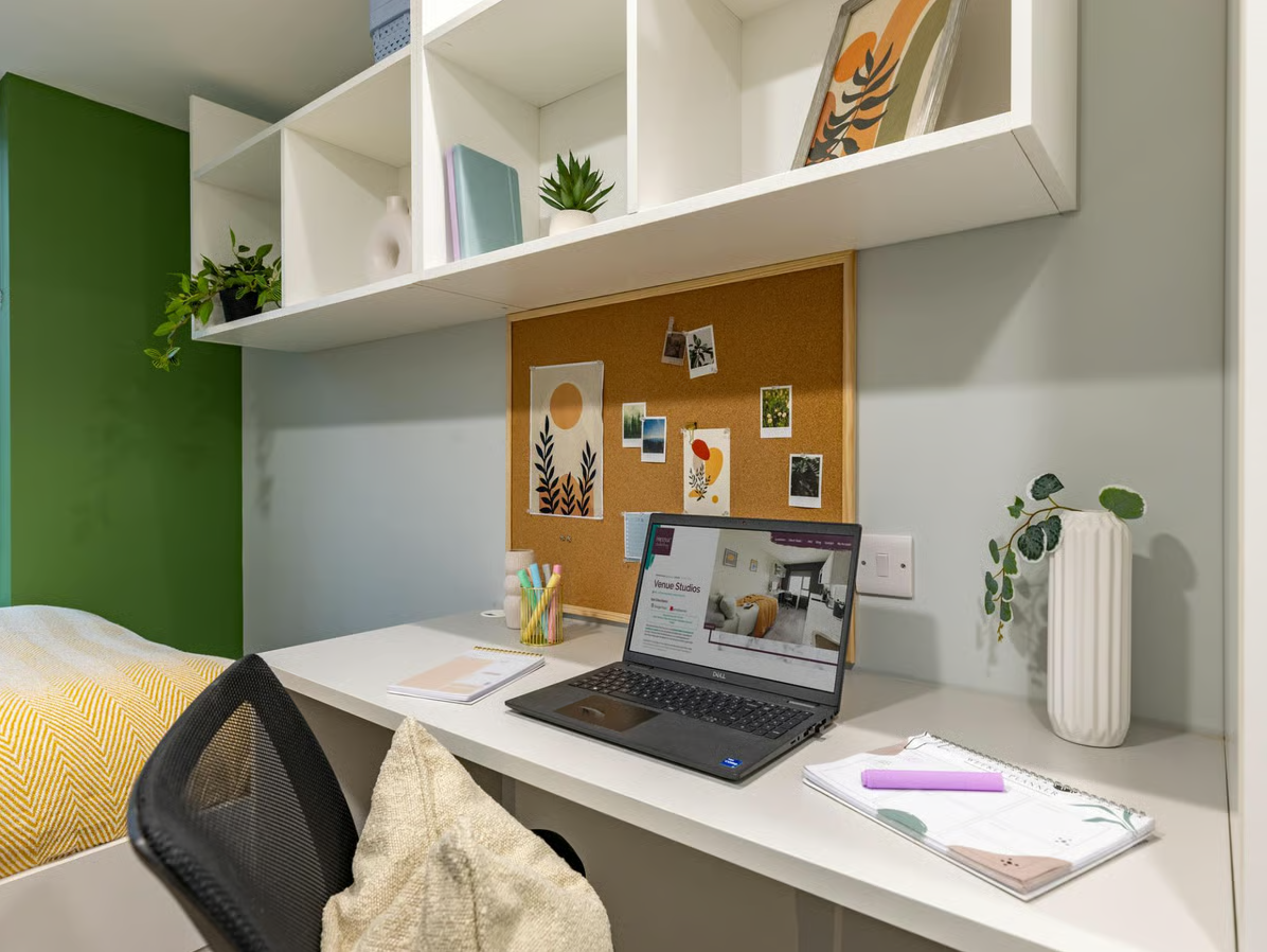 uhomes.com | Student Accommodation, Housing, Flats, Apartments for Rent