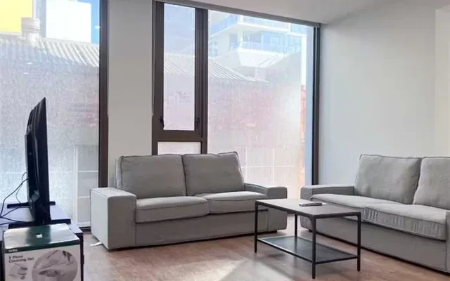 181 Waymouth Street 0