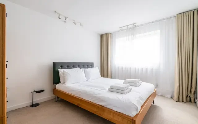Ebury Street 12146# 2