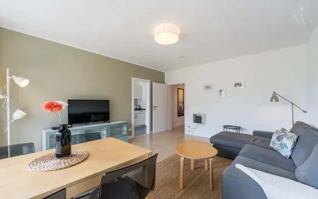Gemutlich moeblierte 2-Zimmer-Wohnung im angesagten Szenekiez 3